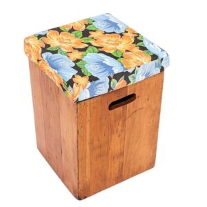 Veste Almofada Chitão Floral Preto e Laranja Quadrada